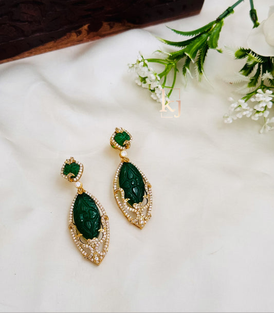 Raphaella Earrings set