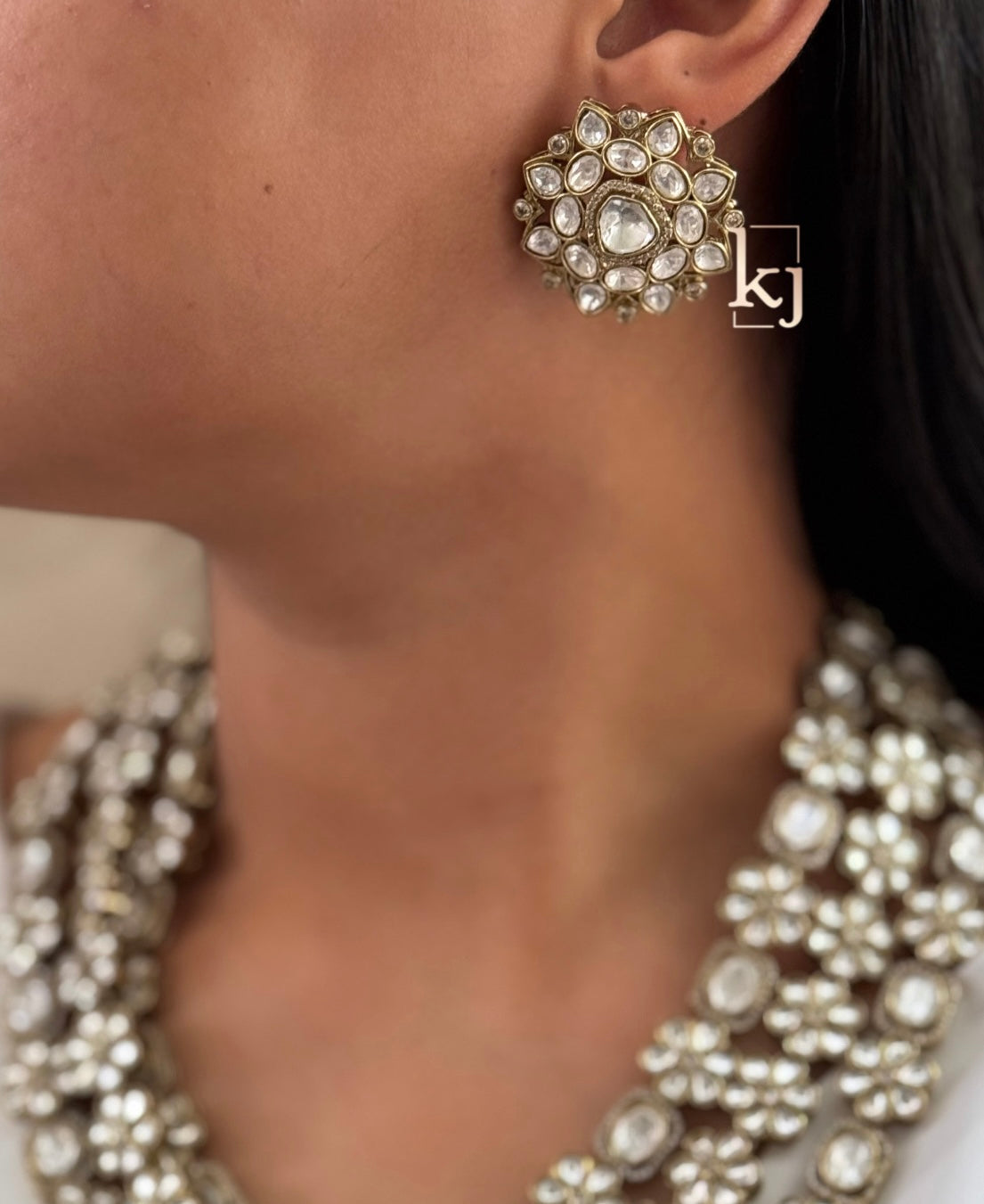 Trivaki necklace set