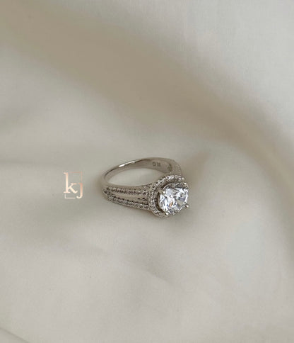 Carmella ring