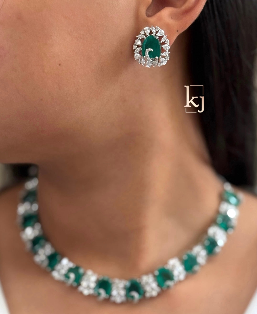 Beth necklace set