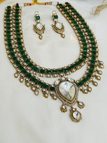 Nivan necklace set