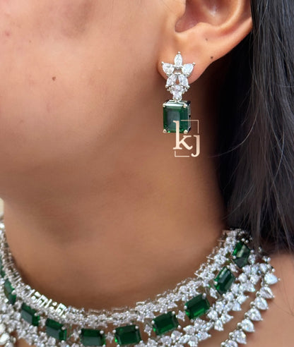 Gristle necklace set