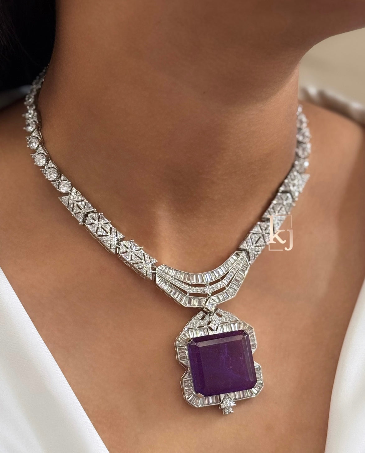 Wren pendant set