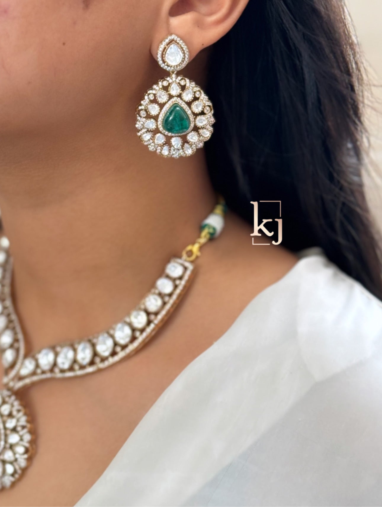 Esti Necklace set