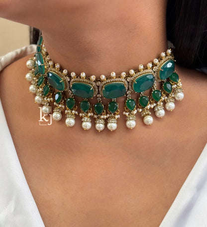Minani choker set