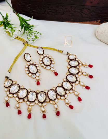 Aeraa Choker set