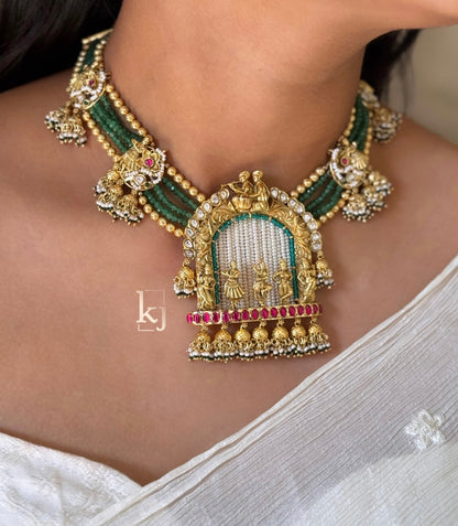 Saila necklace set