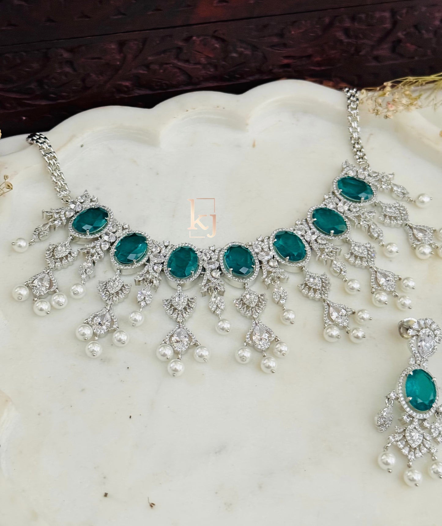 Visha necklace set
