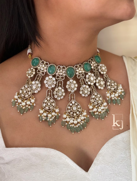 Leona necklace set