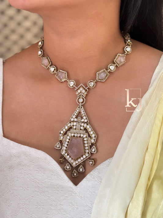 Leola pendant set