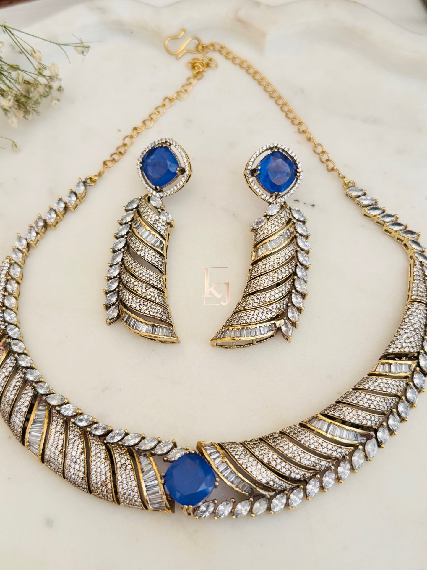 Serafim necklace set