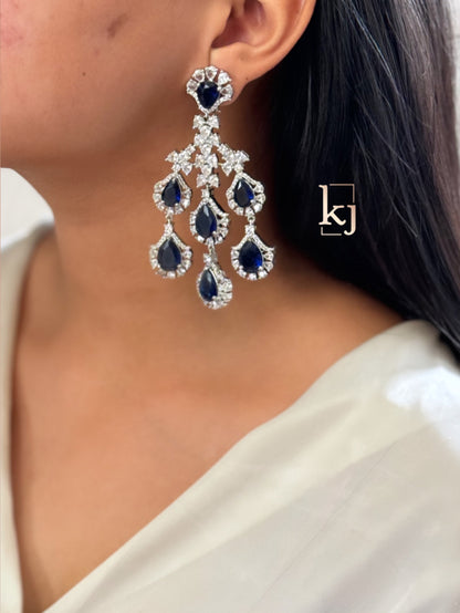 Varena Earrings set
