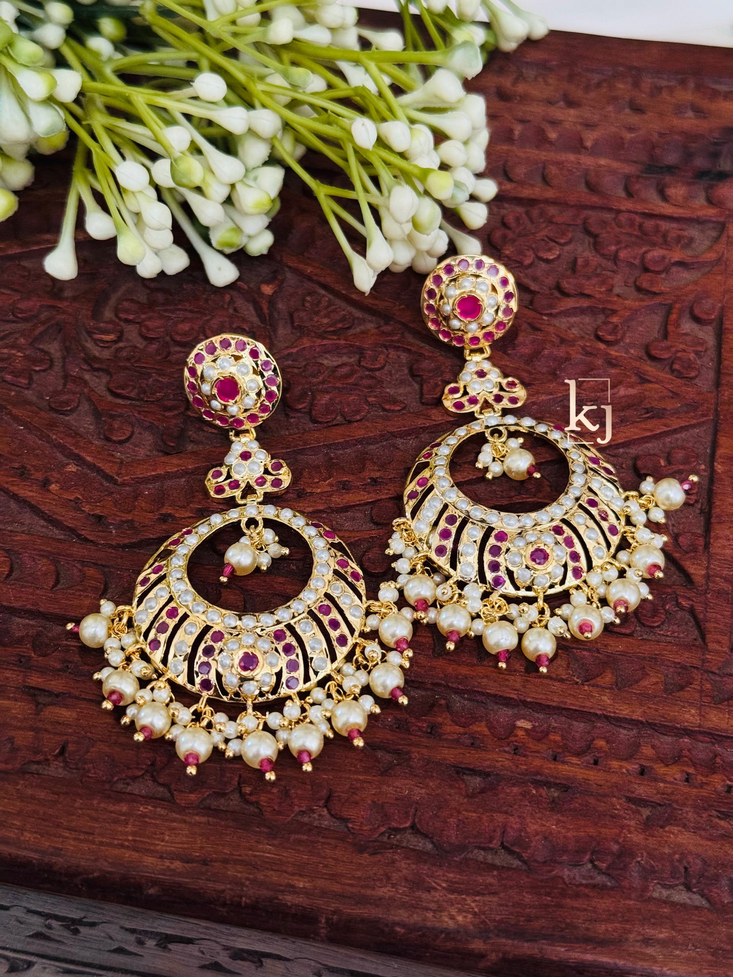 Darshi earrings set