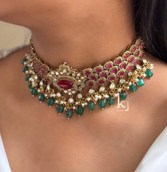 Oniya choker set