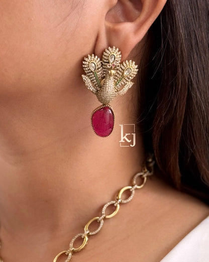 Krizaa pendant set