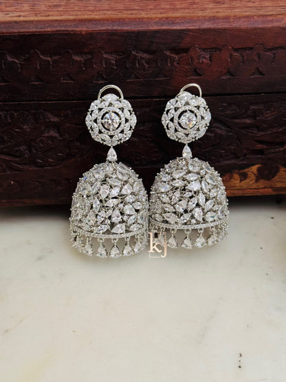 Otis earrings set