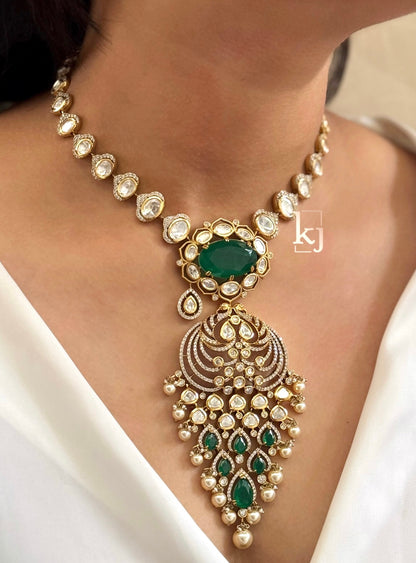 Chloe pendant set