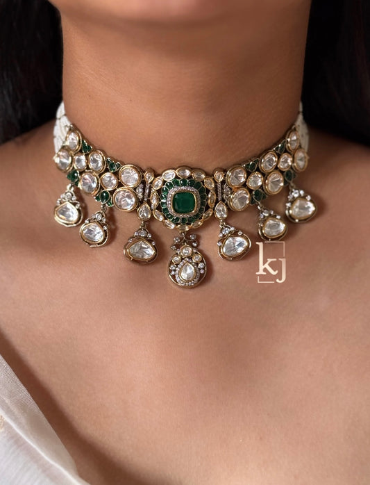Enya choker set