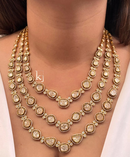 Giona necklace set