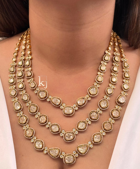 Giona necklace set