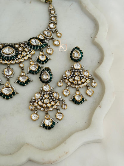 Kina necklace set