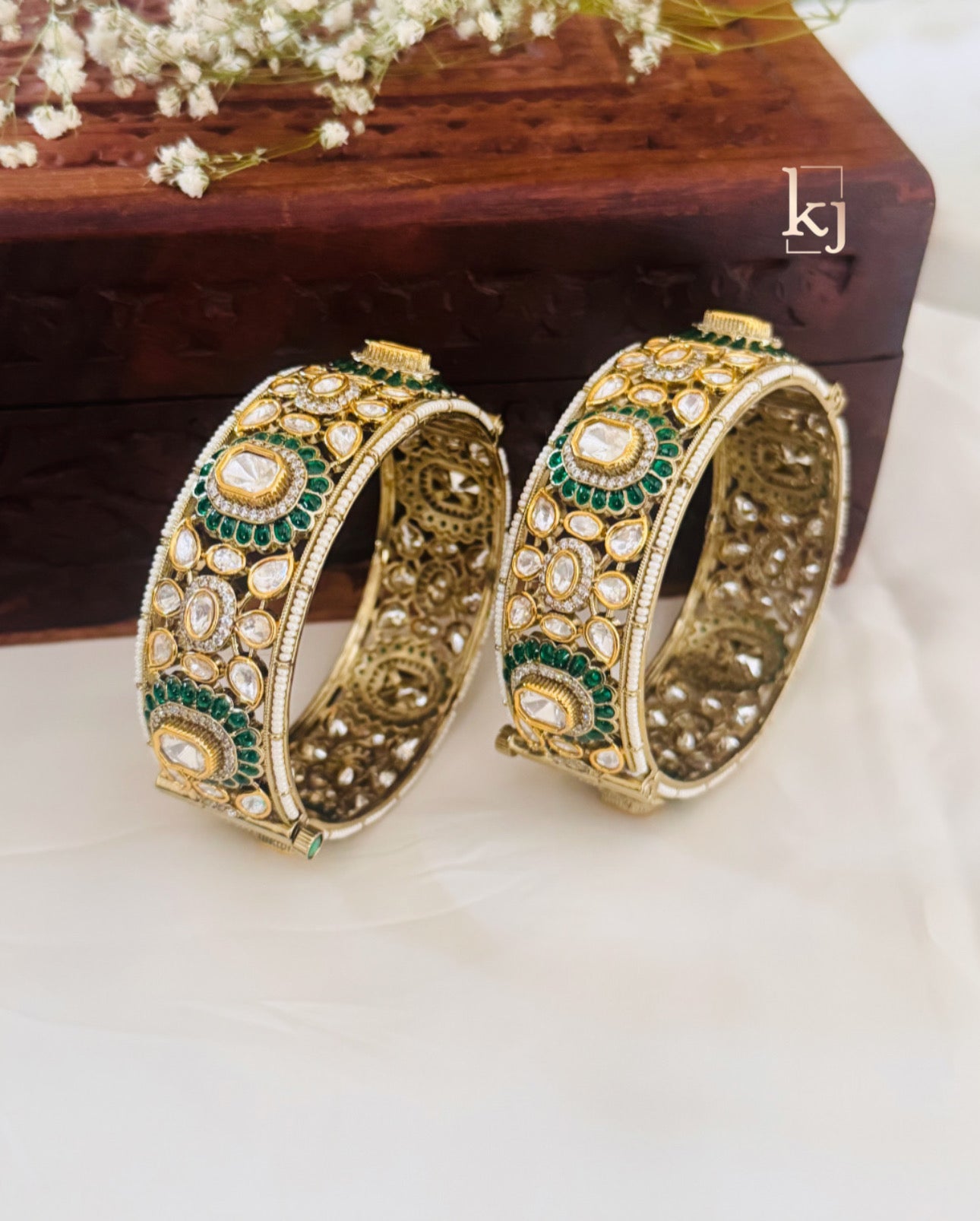 Trixi Bangle set pair