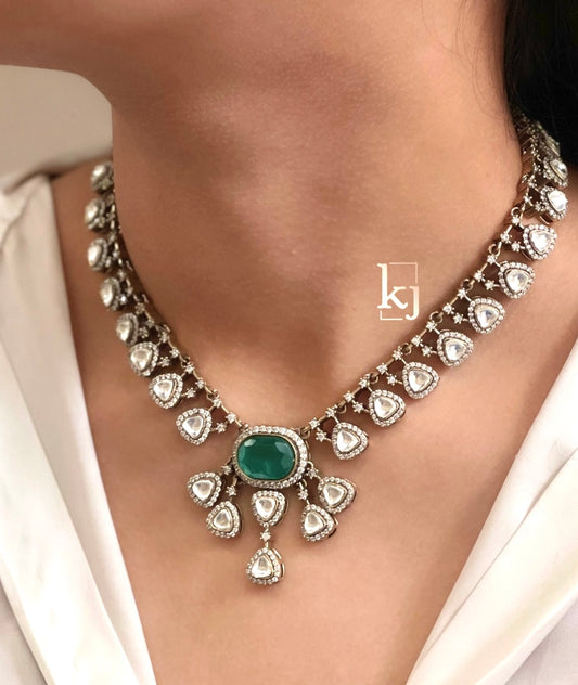 Alaya necklace set