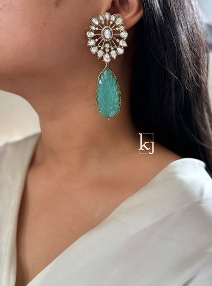 Valic Earrings set