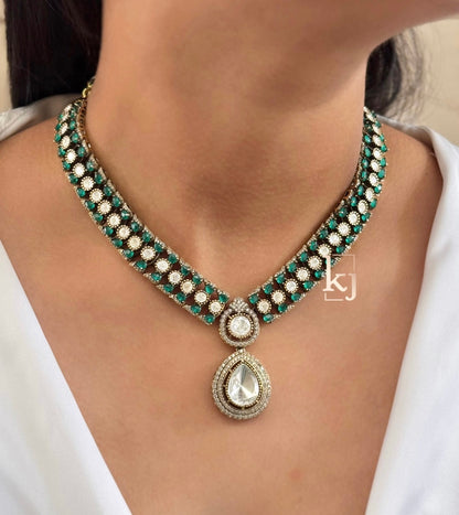 Alisa Necklace set