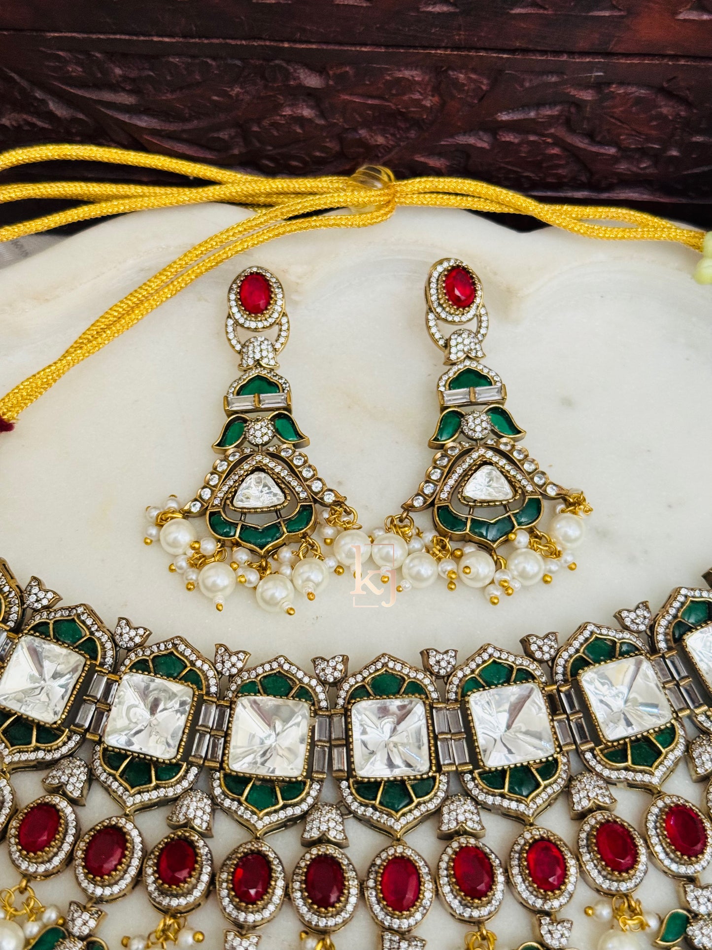 Emmeline choker bridal set