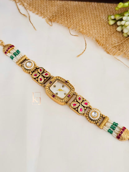 Yuna watch