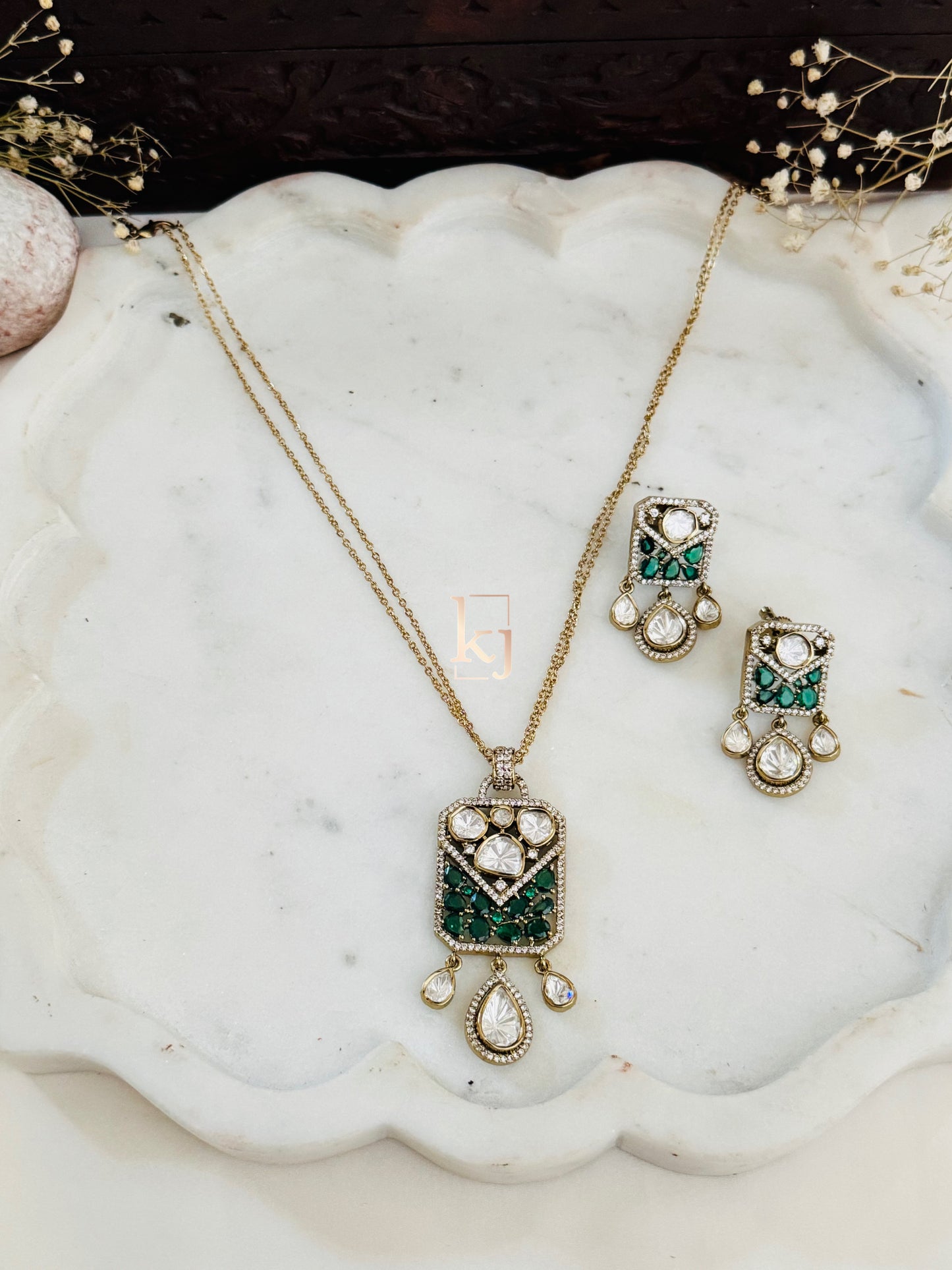 Livia elegant set
