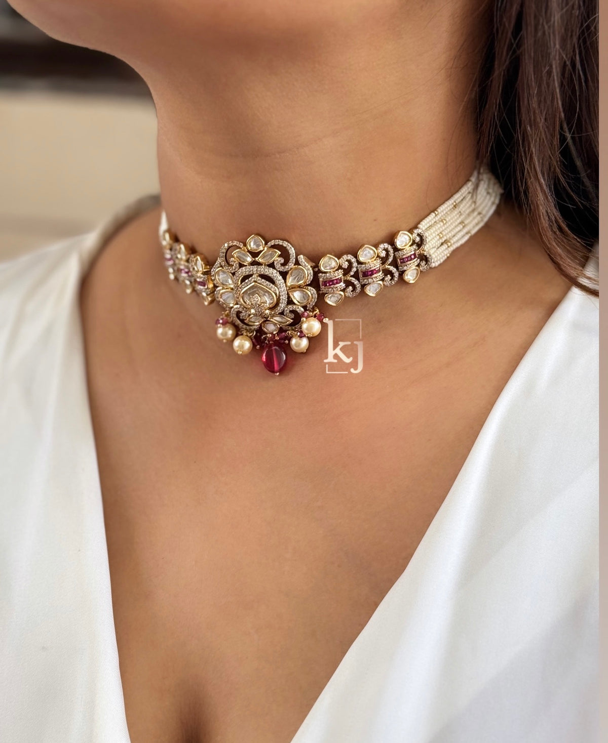 Kiaa choker set