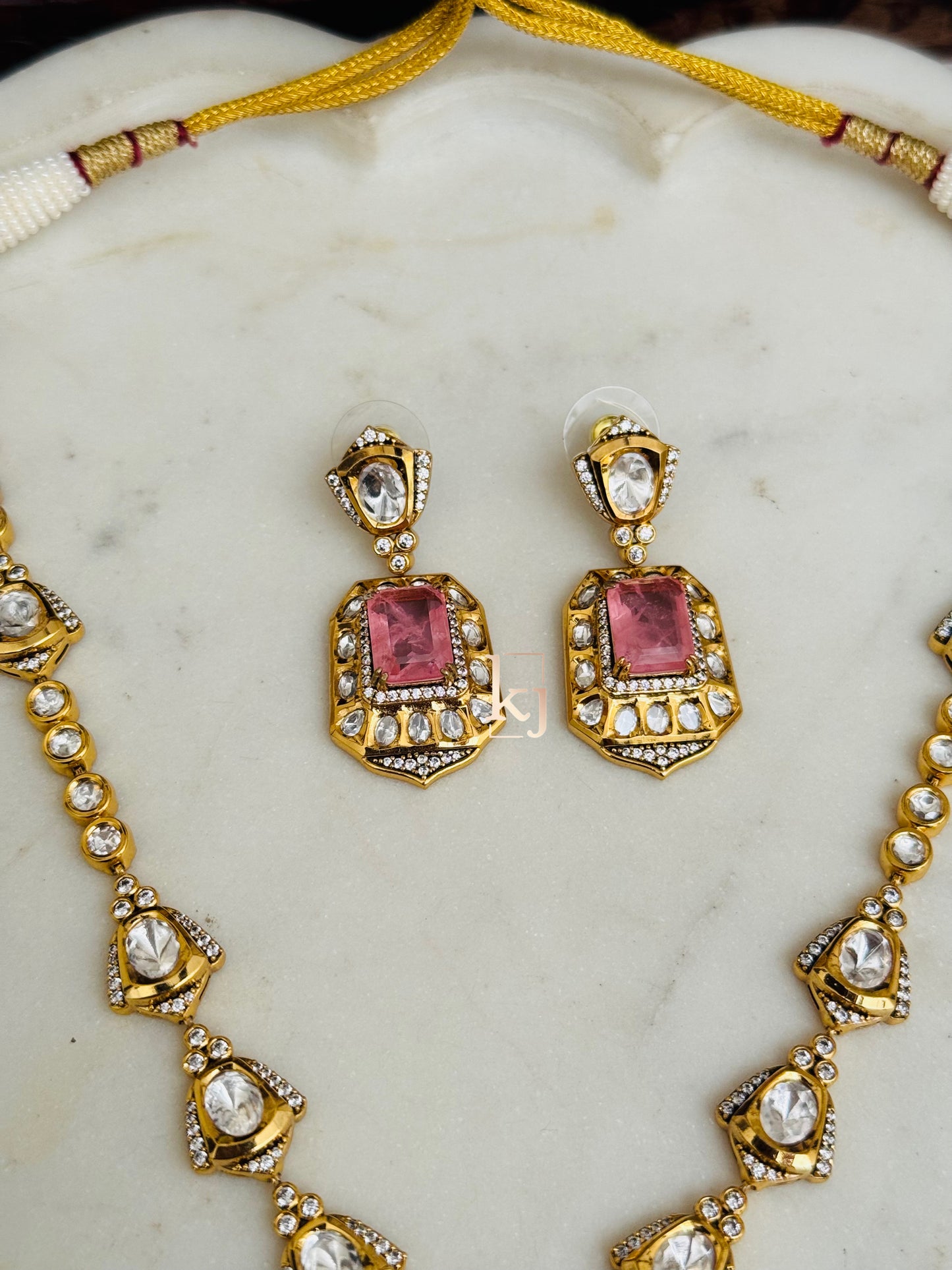 Zayn necklace set