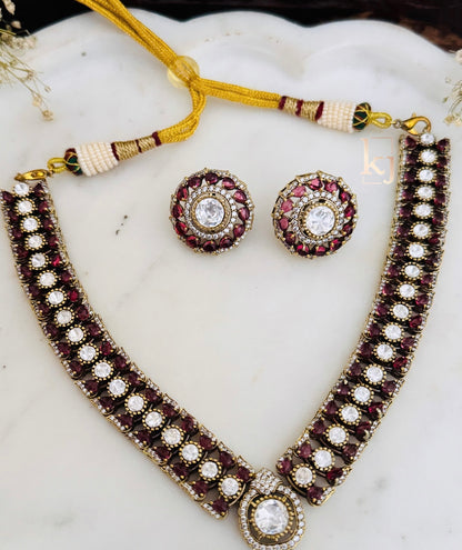 Alisa  necklace set