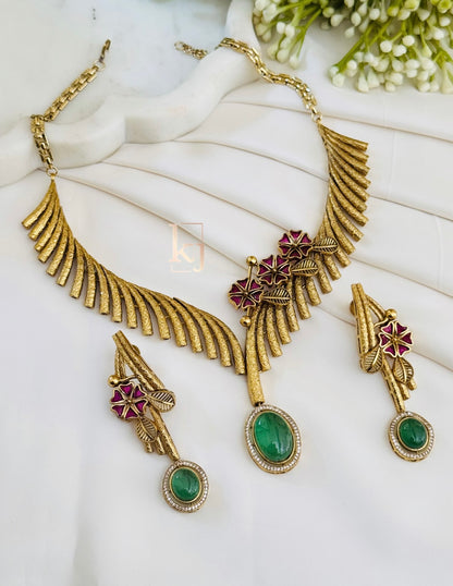 Sahana necklace set