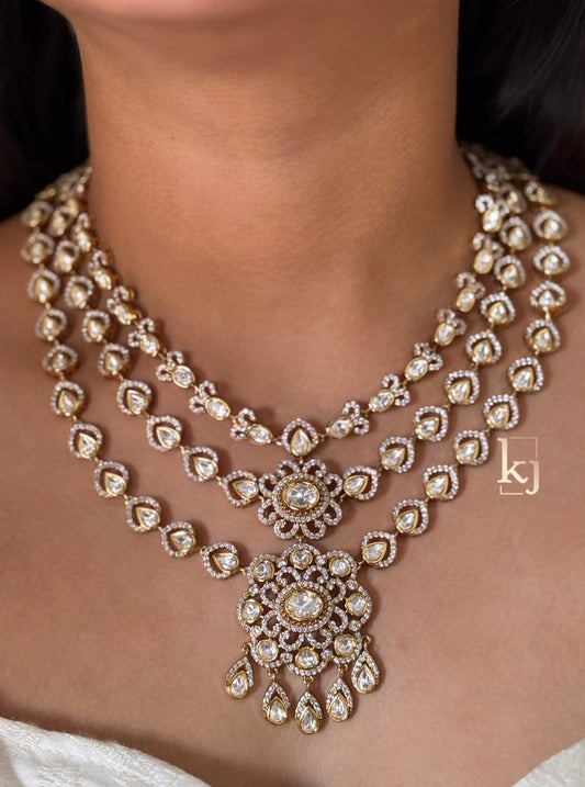 Letica necklace set