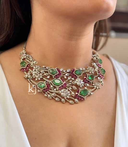 Ferin necklace set