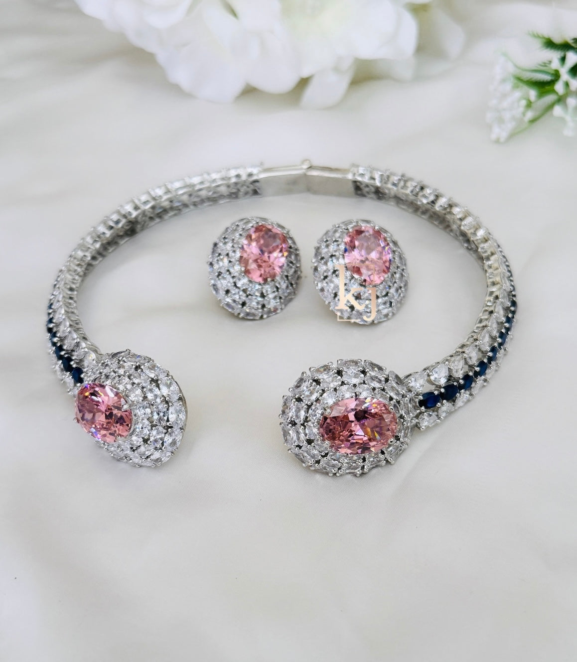 Sophie choker set