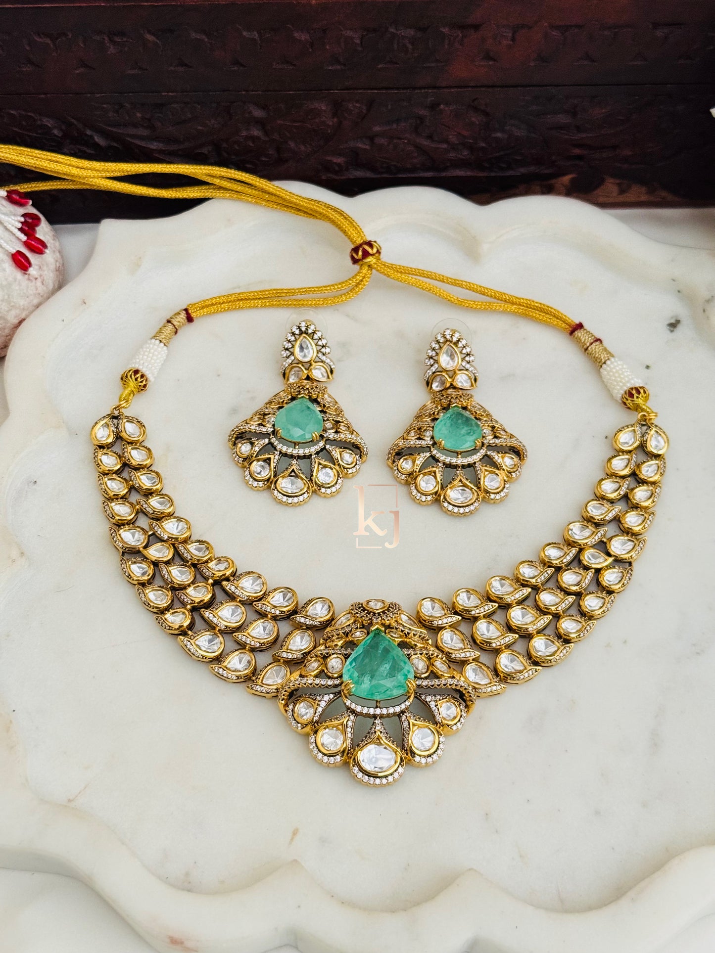 Briana necklace set