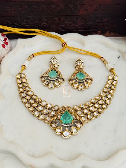 Briana necklace set