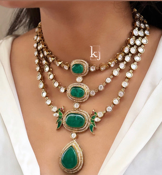 Naina 3 layer necklace set