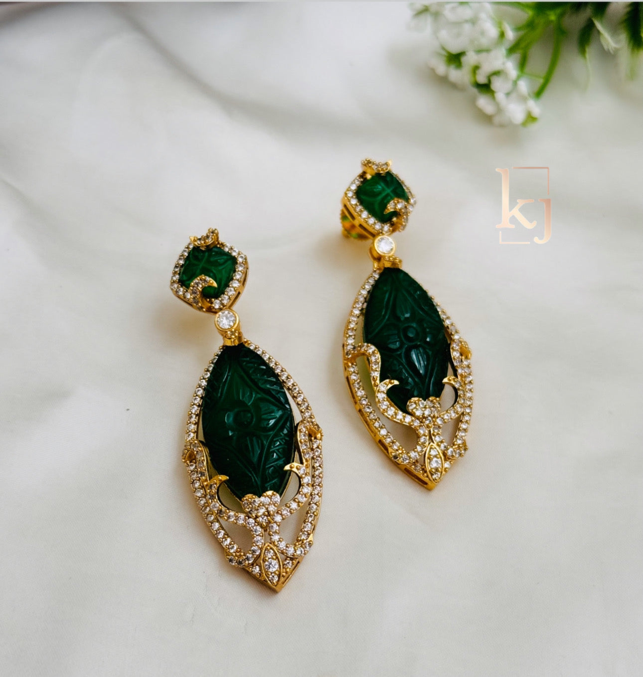 Raphaella Earrings set