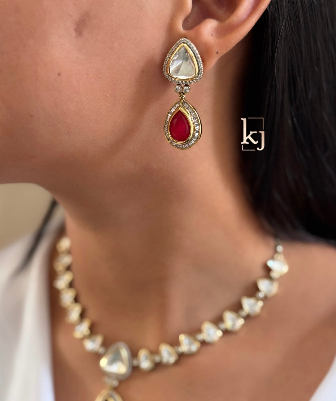 Xlya necklace set