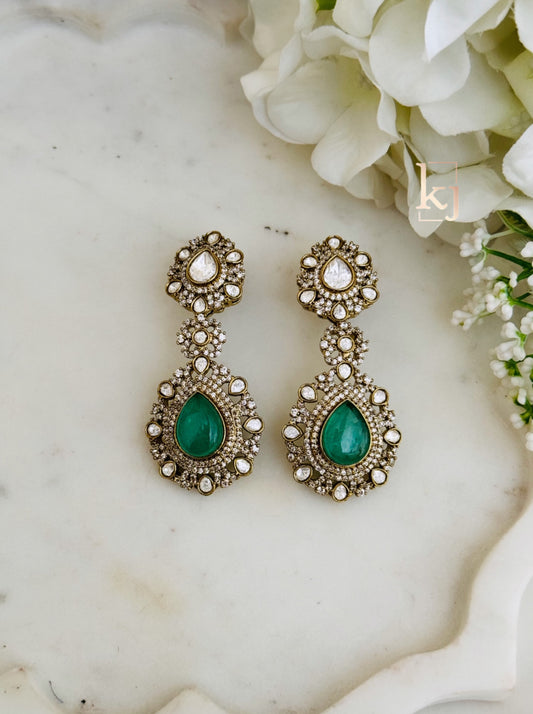Zane Earrings set