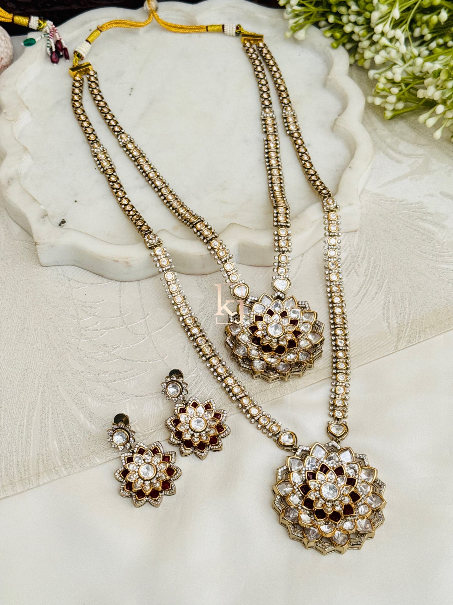 Neolani 2 layers pendant set