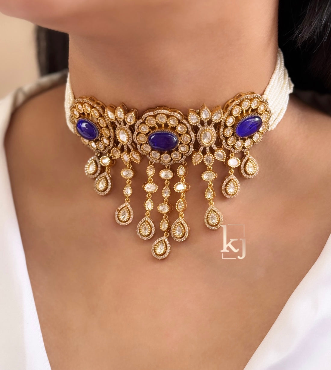 Aston choker set