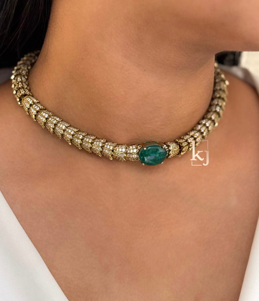 Grause choker set
