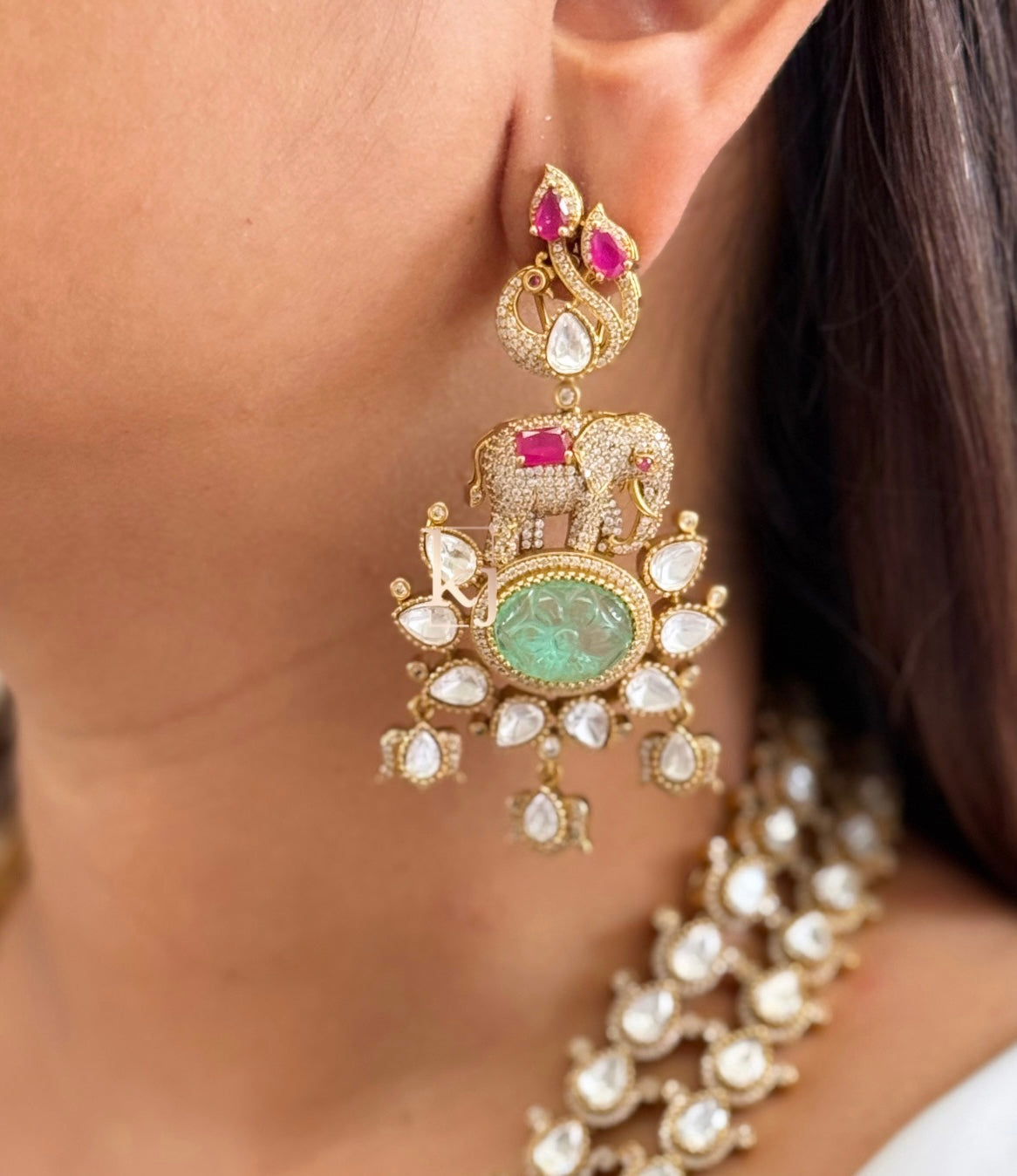 Mirzana necklace set