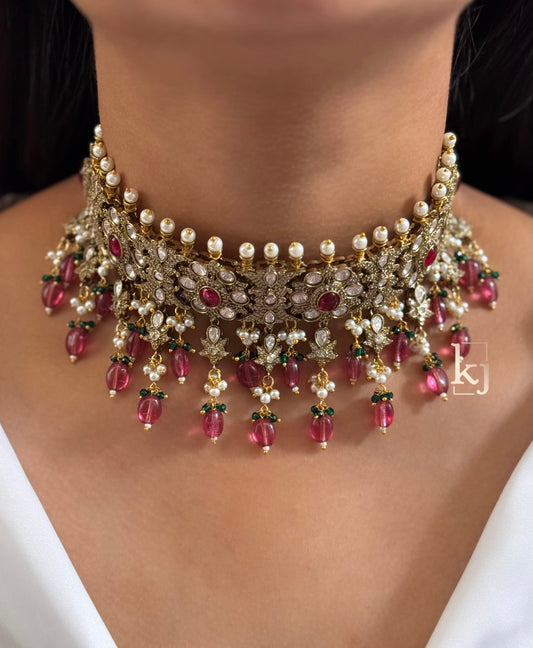 Liar choker set